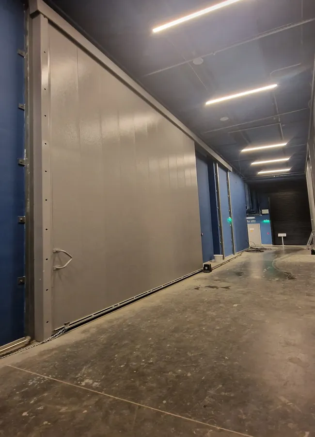 Шторы противодымные